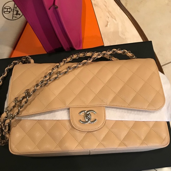 💯 Authentic CHANEL purse - Picture 5 of 8